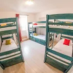 Hostel White Rabbit *