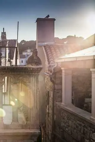 白兔旅馆 * 赫瓦尔