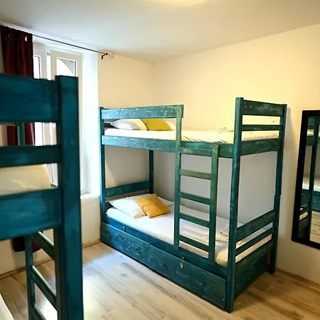 Ostello White Rabbit Hvar Town