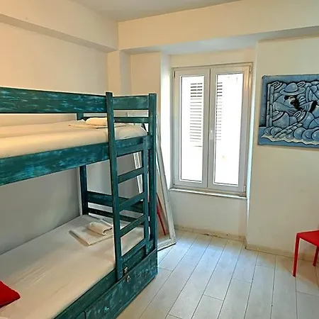 White Rabbit Hostel Hvar Town