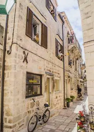 White Rabbit Hostel Hvar Town