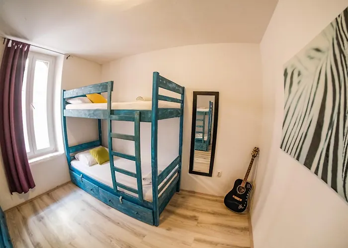 白兔旅馆 旅馆 *