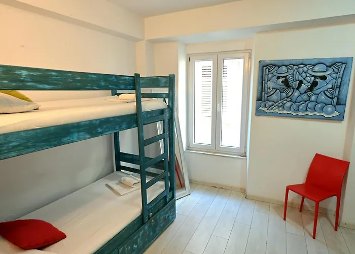 白兔旅馆 * 赫瓦尔