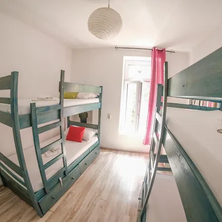 白兔旅馆 赫瓦尔