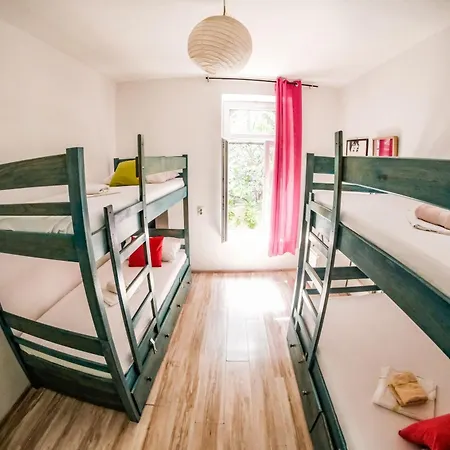 白兔旅馆 赫瓦尔